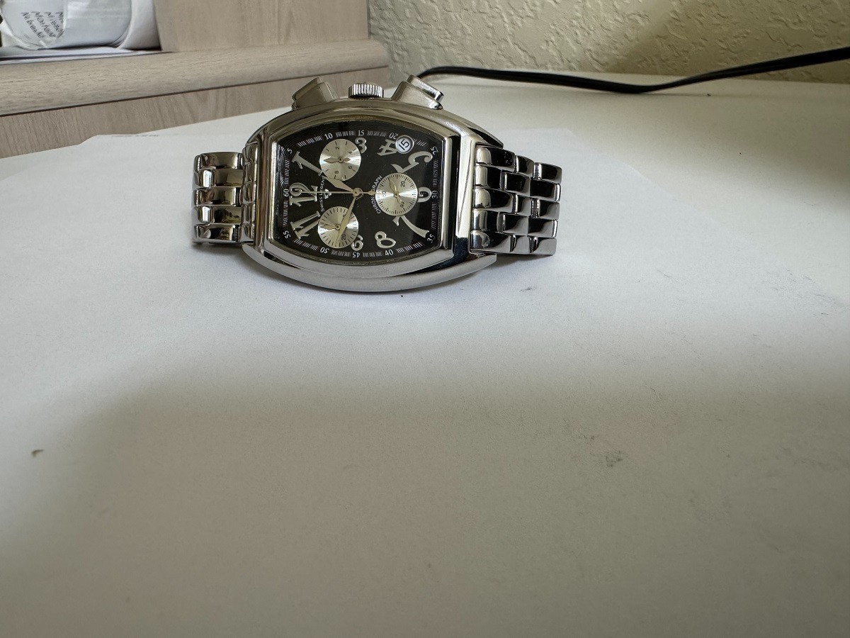 Men’s Swiss legend stainless steel tonneau shape chronograph watch RARE