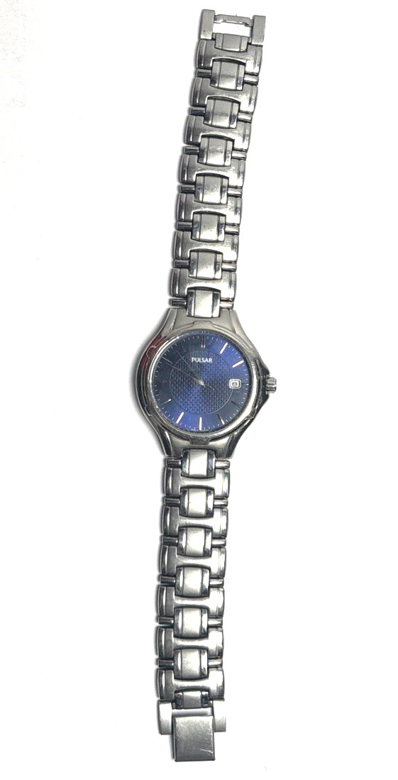 Mens Pulsar Casual Dress Watch Thin Case With New Battery Blue Dial – Cleaned