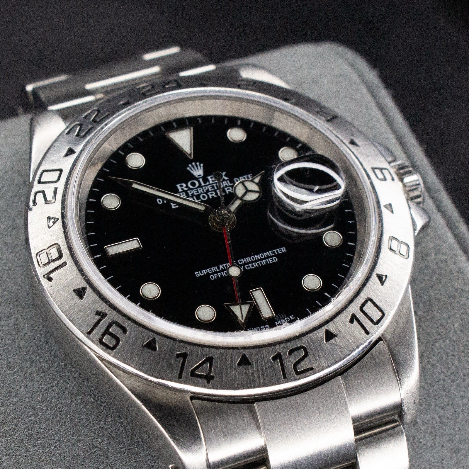 Rolex Explorer II 16570 40mm 24 hour GMT Black Dial P Serial 2000