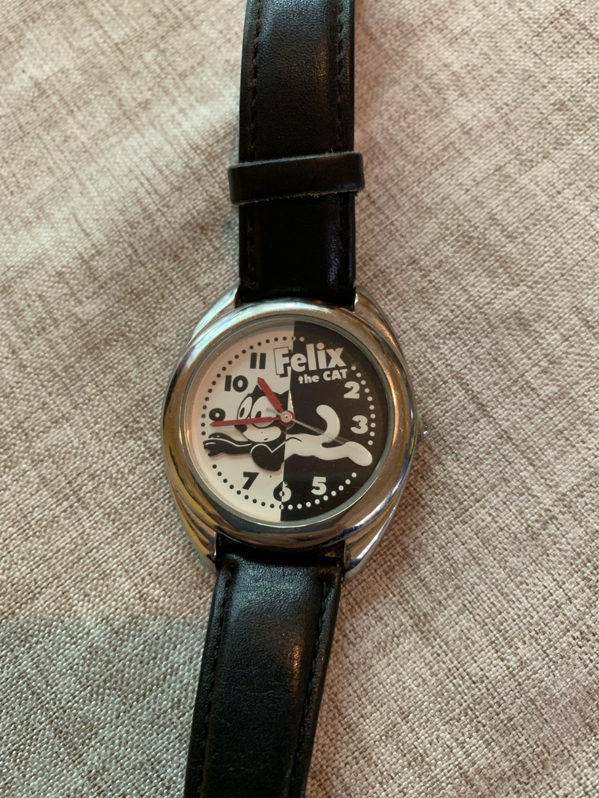 Fossil Felix the Cat Limited Edition Quartz Watch Black Dial Black Leather