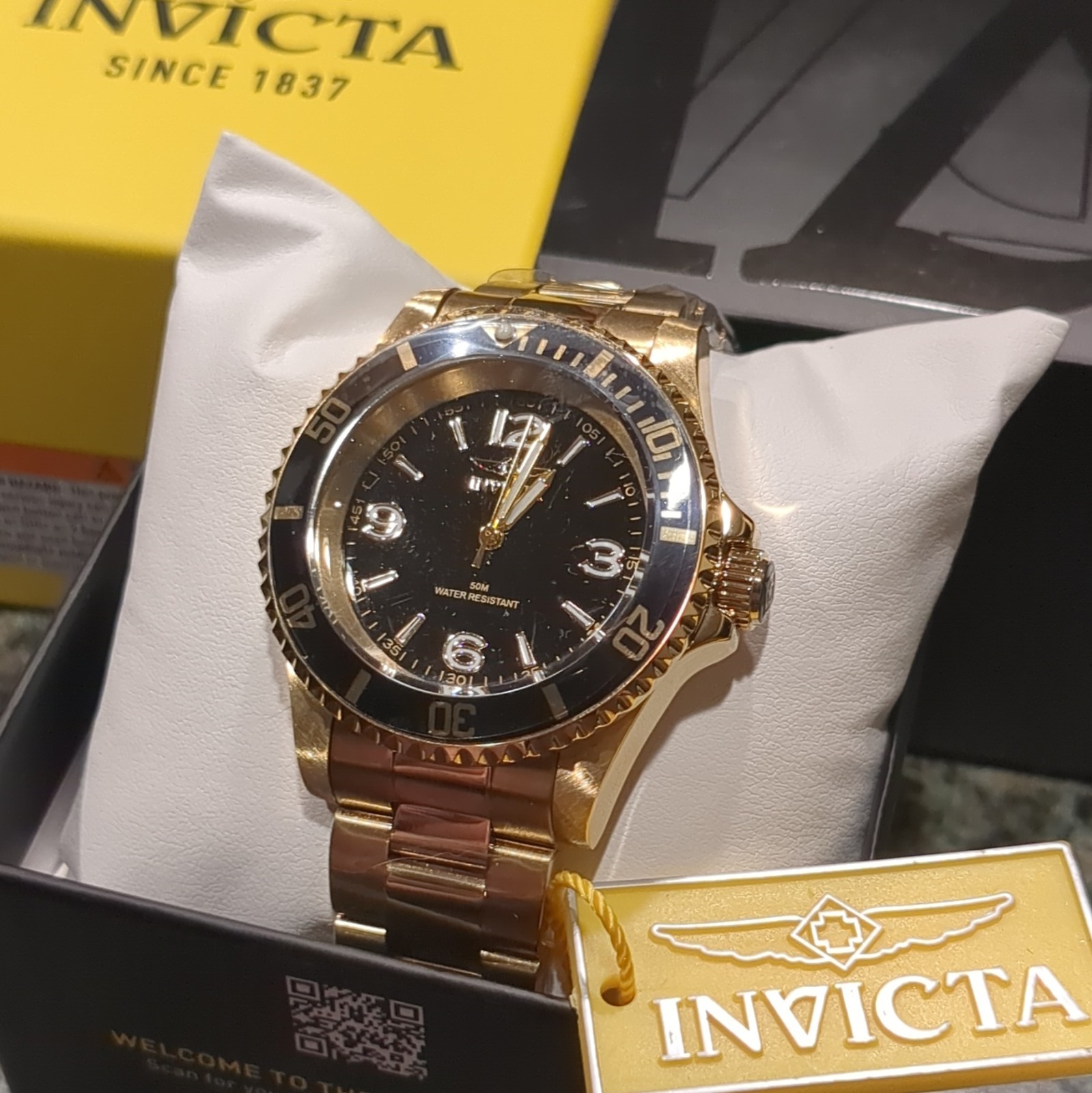 Invicta Specialty Rowan Quartz 40mm Black Dial Gold Tone Bracelet w/ Box 69475