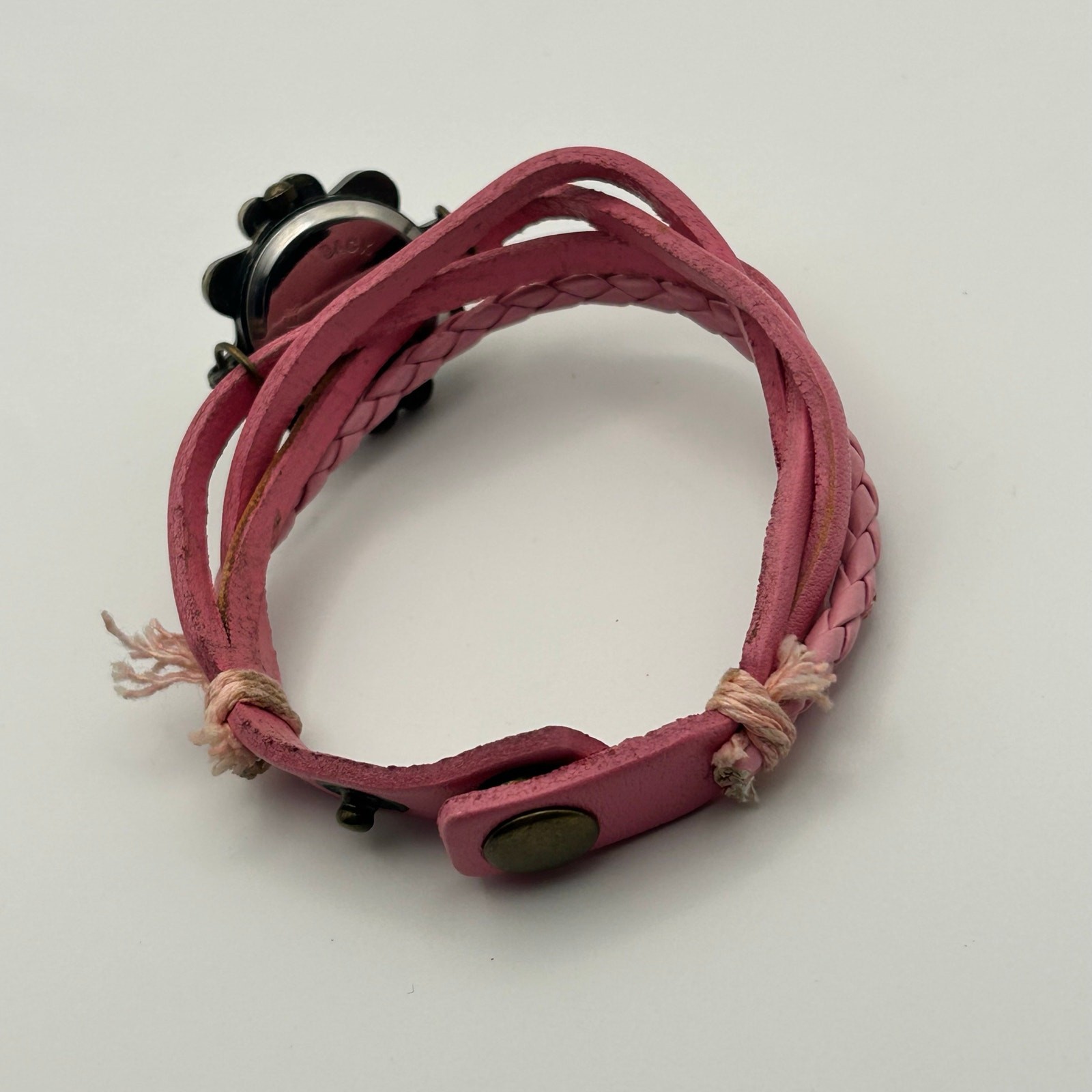 Boho Women’s Analog Watch Bracelet Pink Snap Band Working New Battery