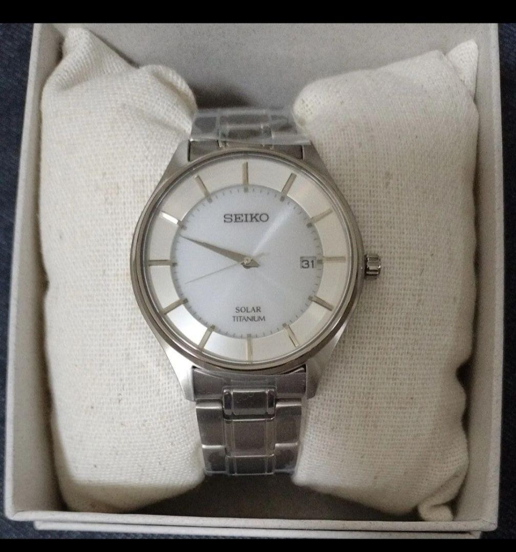 SEIKO men’s wristwatch SOLAR TITANIUM SBPX101