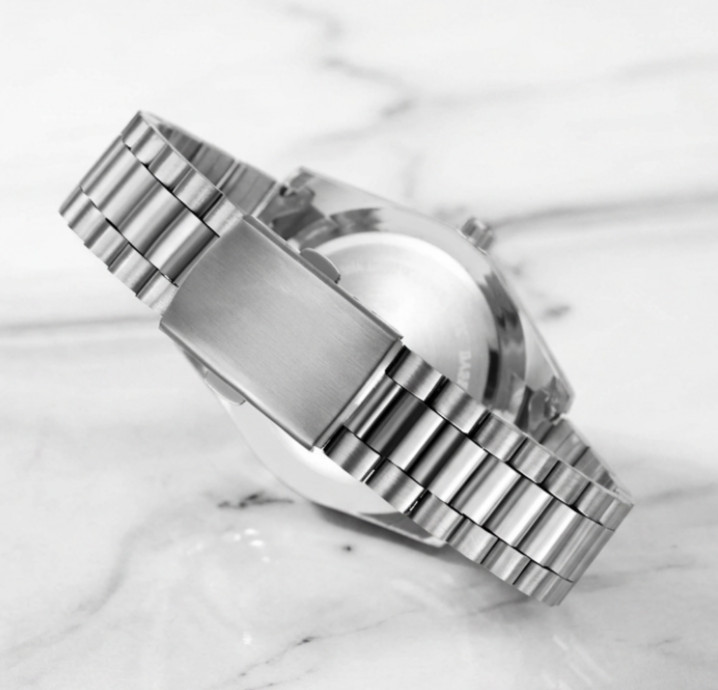 Men Beveled White Dial Business Watch Stainless Steel Quartz Luminous Wristwatch