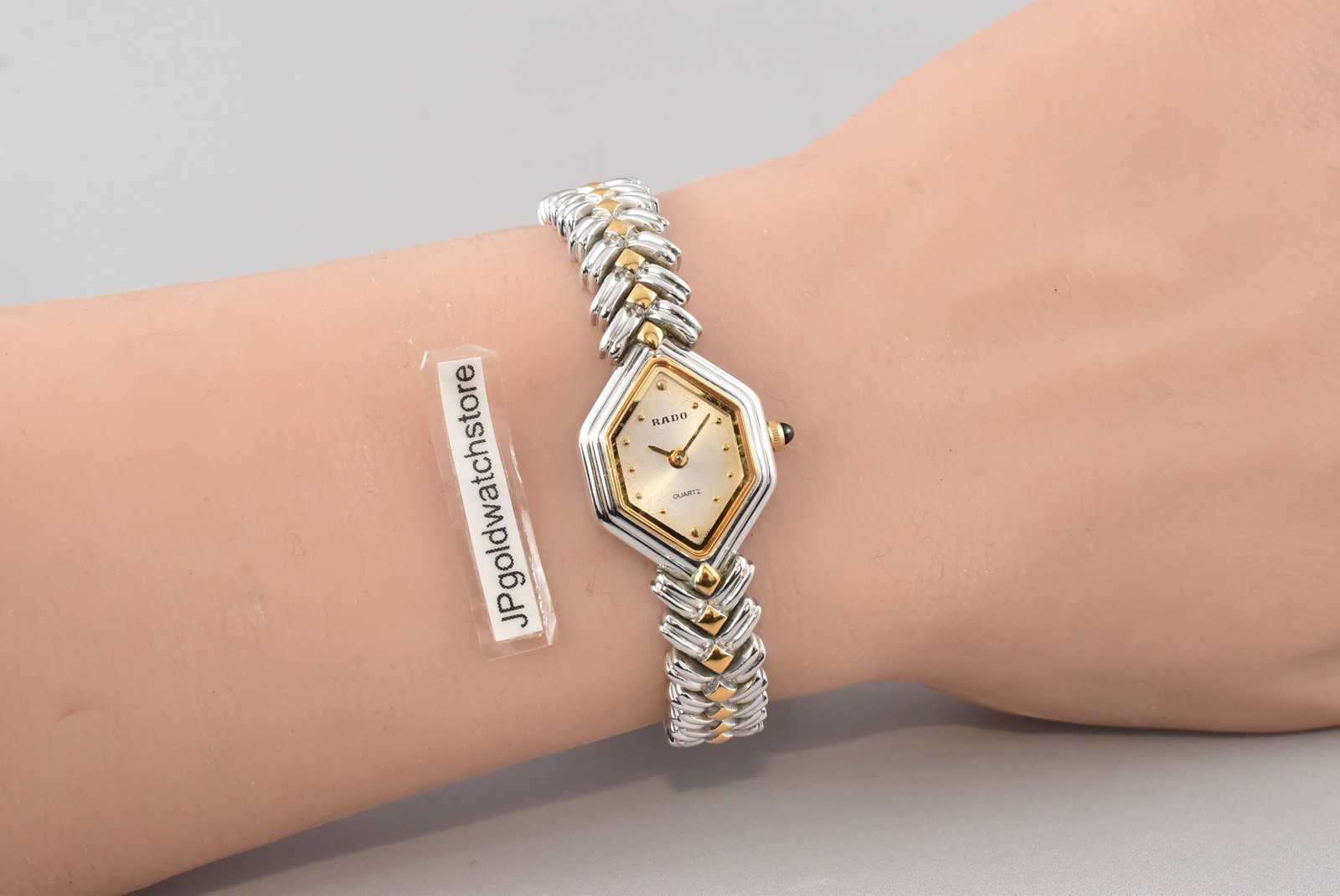 Serviced Rado Florence 133.9710.2 Silver Dial Hexagon 18mm Quartz Women’s Watch