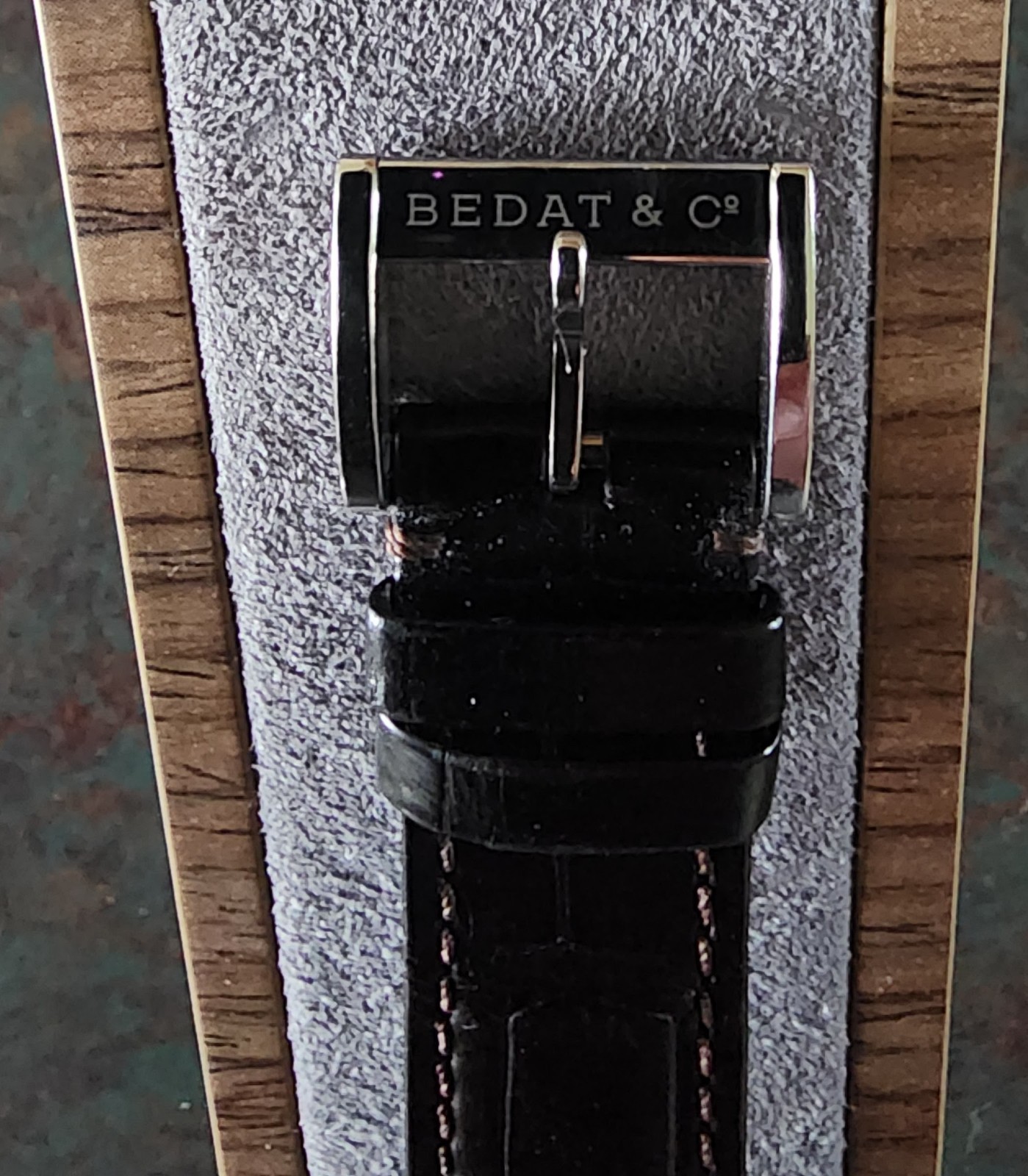SAPPHIRE CRYSTAL CASE WATCH, SWISS AUTOMATIC SKELETON MOVEMENT – STP 6-21