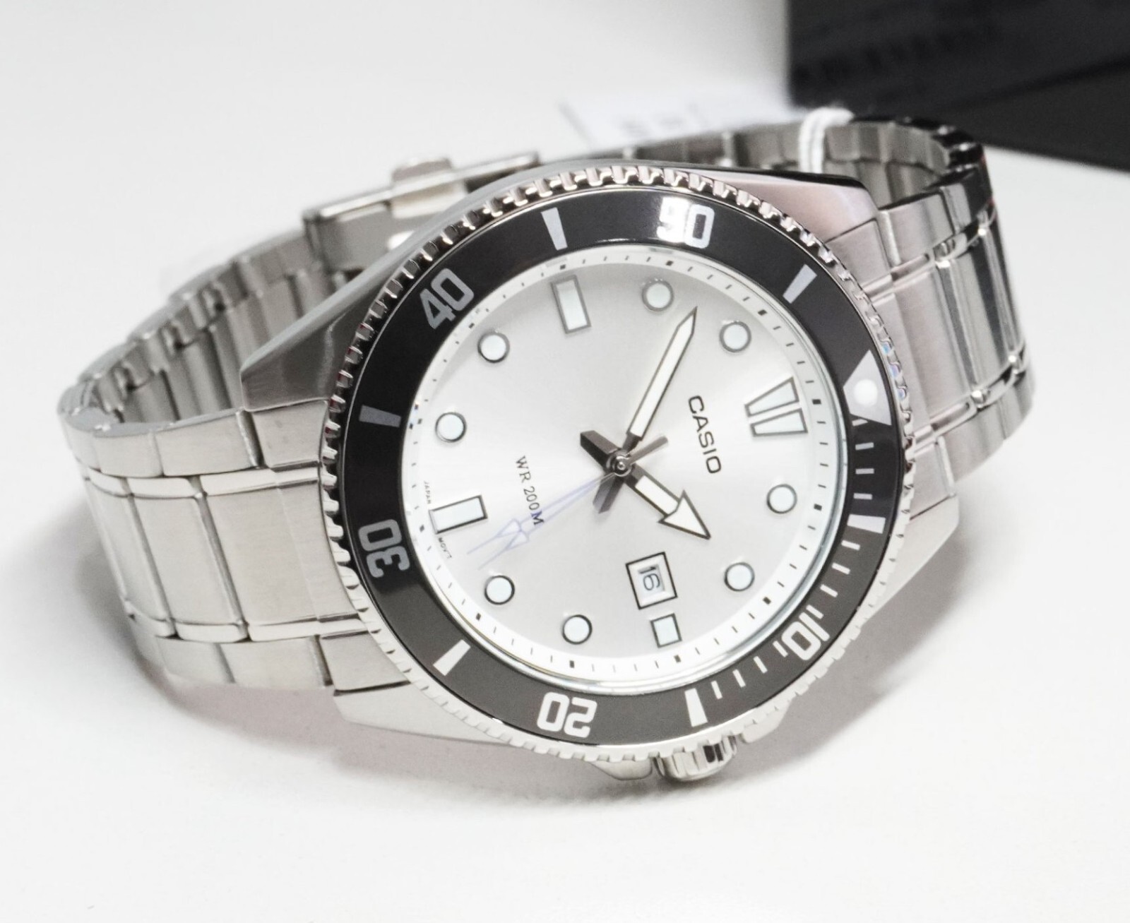 Casio MDV-107D-7A Silver Gray Analog Stainless Steel Quartz Men’s Sporty Watch
