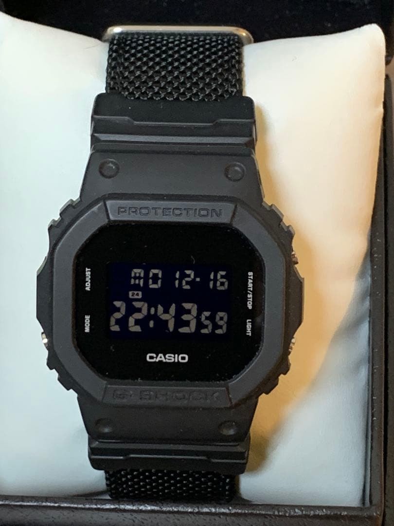 Casio G-Shock DW-5600E-1V Digital Watch Black Used G307