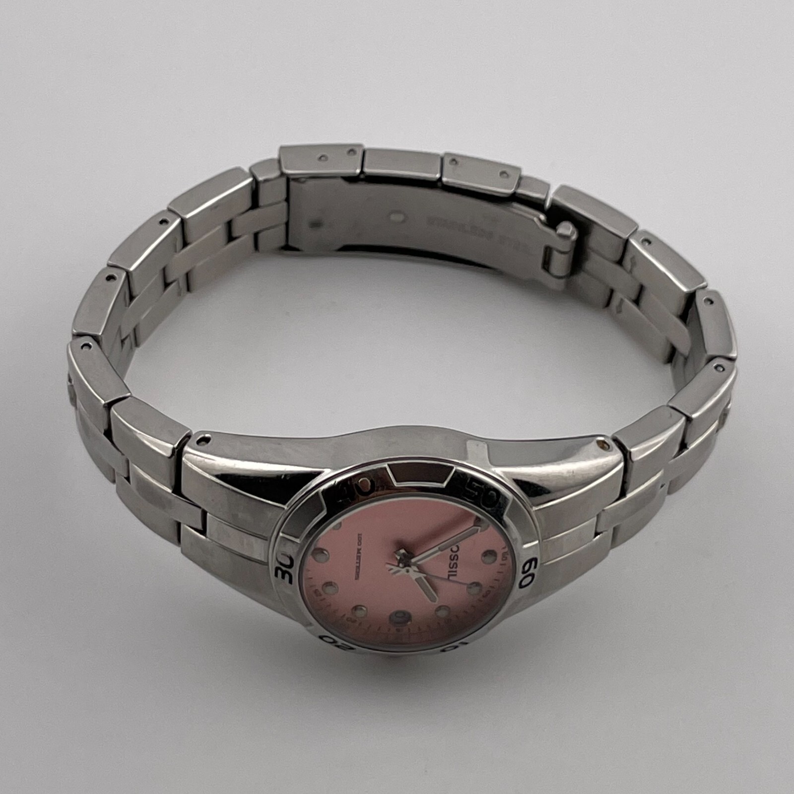 Fossil Blue Watch AM-4123 Womens Date 26mm Case Pink Dial Quartz Three Hands