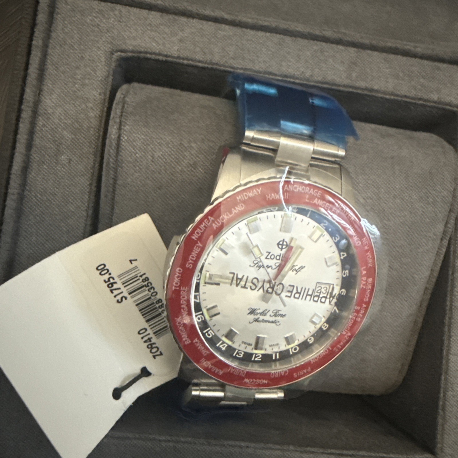 Zodiac Super Sea Wolf Automatic World Time GMT Dial Men’s Watch ZO9410