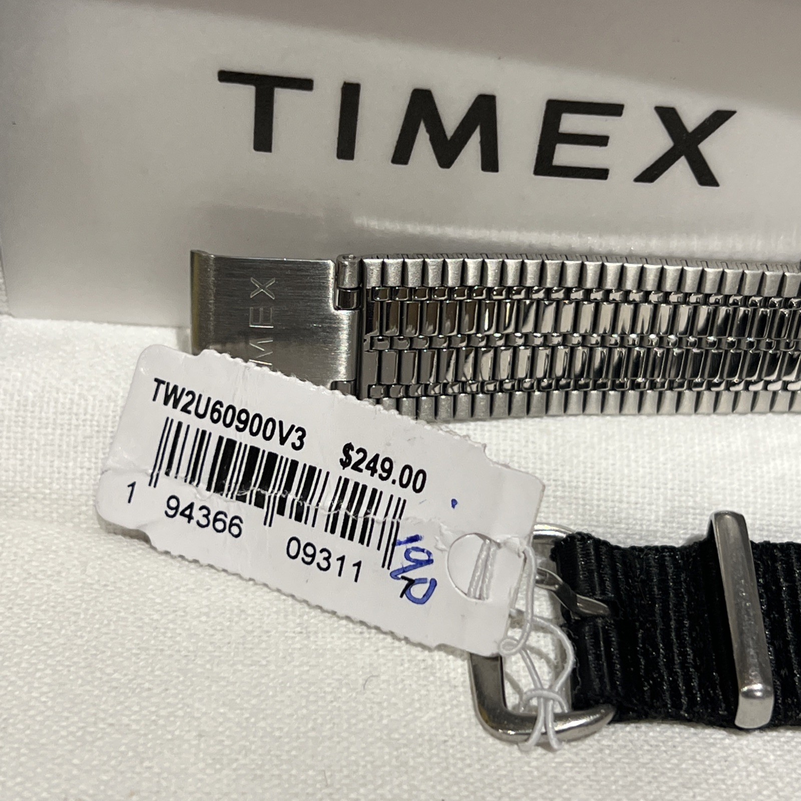 Timex Q Timex Mens Watch Reissue 38mm Stainless Steel Nato Strap TW2U60900 -F430