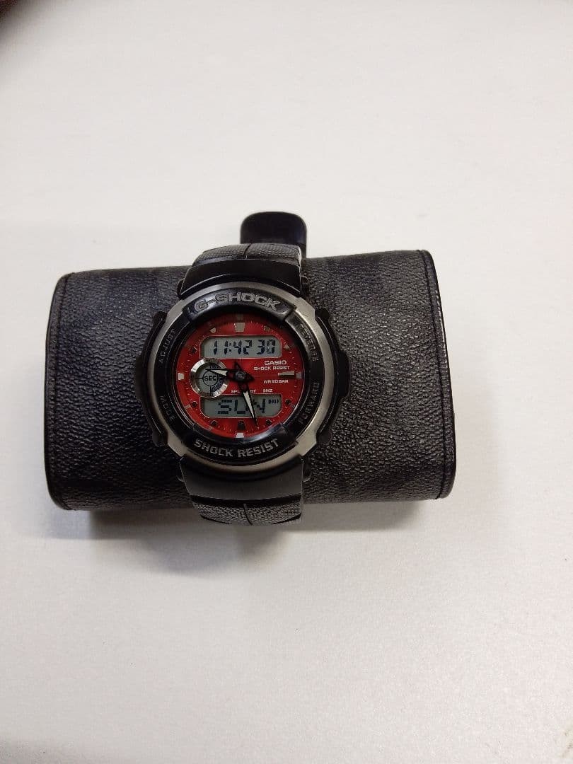 CASIO G-SHOCK Analog-Digital G-300 (Battery replaced)