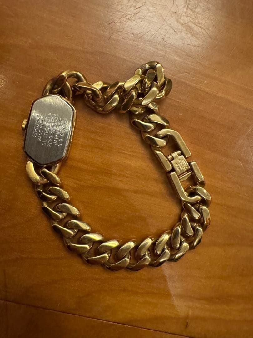 SEIKO gold chain bracelet wristwatch