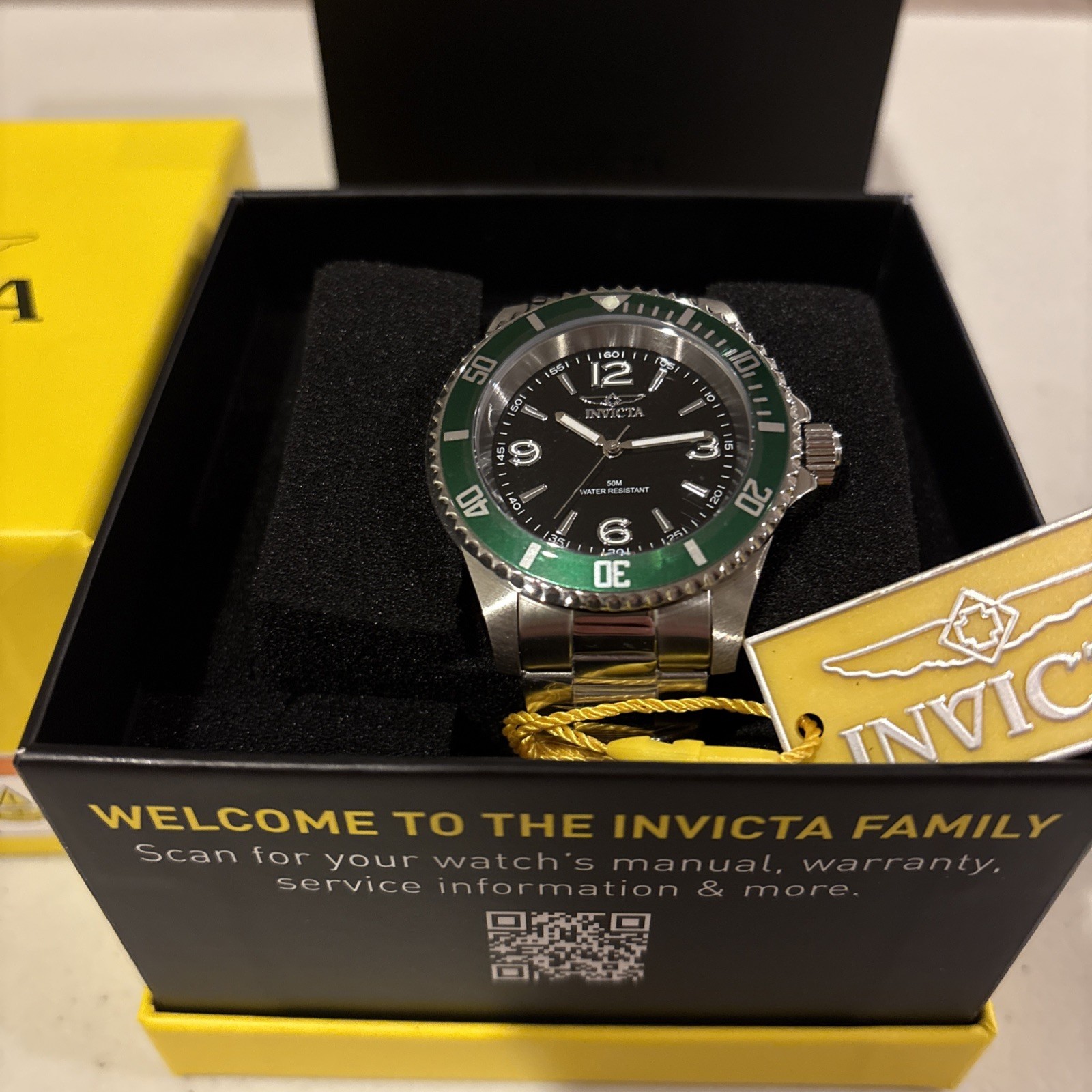 Invicta Specialty Rowan Diver Watch – 40mm Stainless Steel 49338 Green / Black