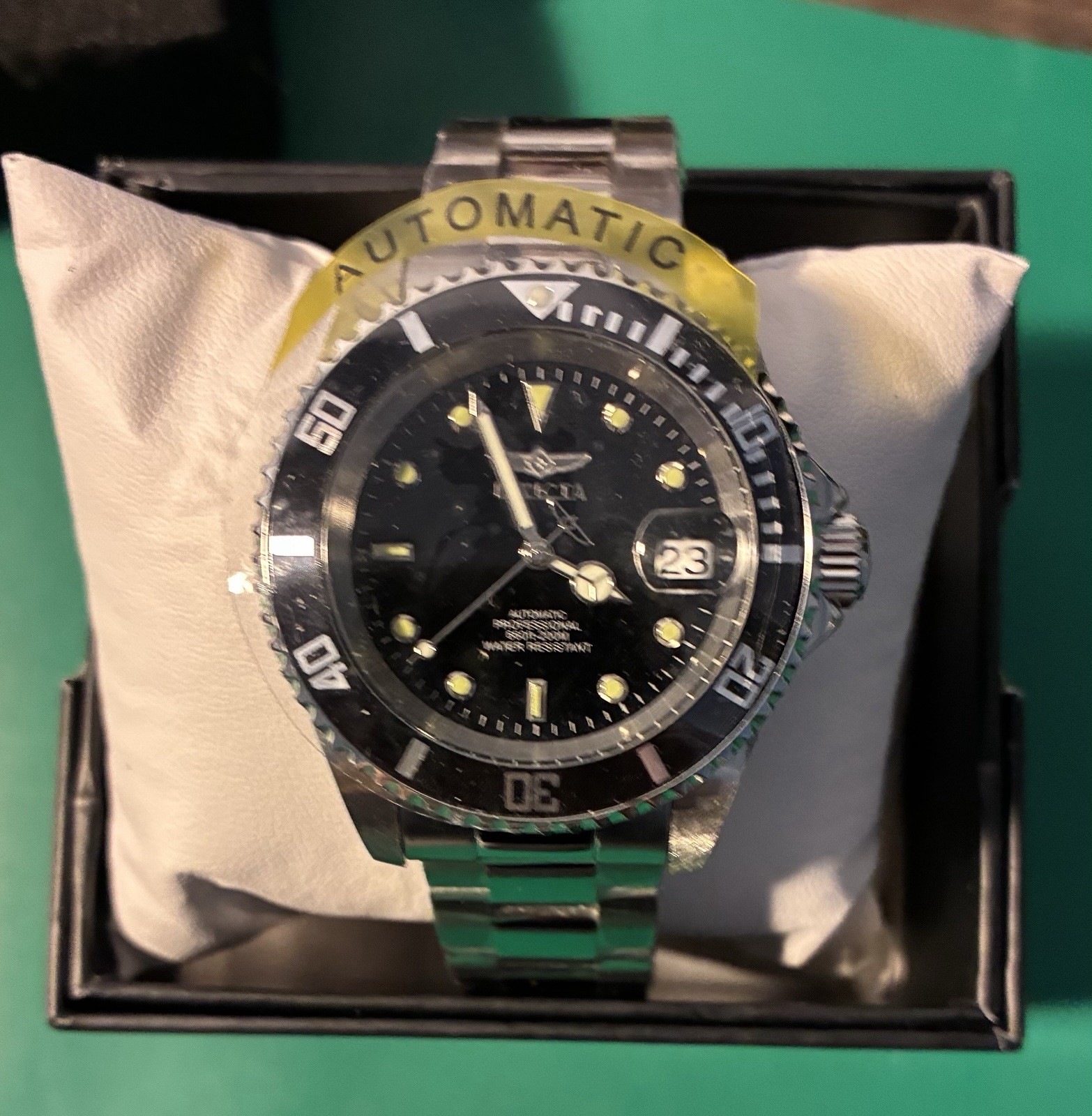 Invicta Pro Diver Bathyos Men’s Automatic Watch 43mm Black Dial Steel 200m Date