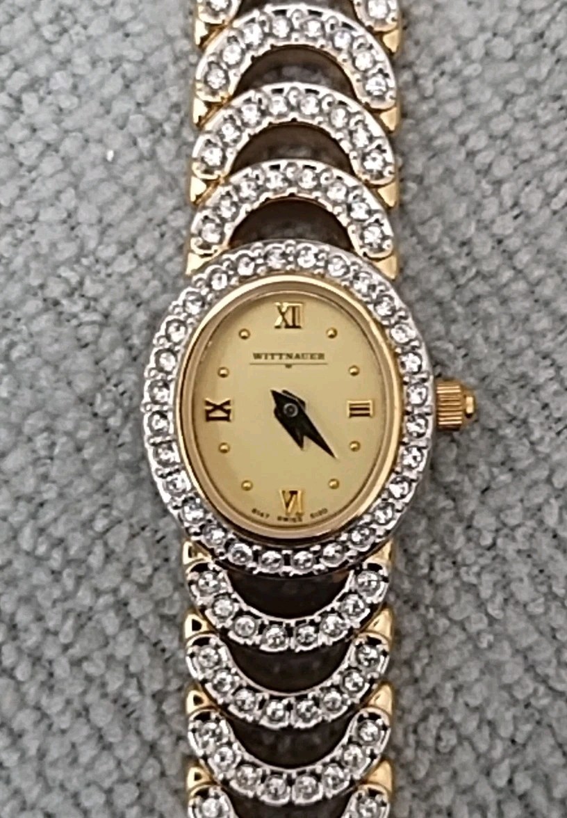 WITTNAUER Swiss Ladies Watch With Sapphire Crystals~ 8147 ~ 5120~ 18mm X 20mm