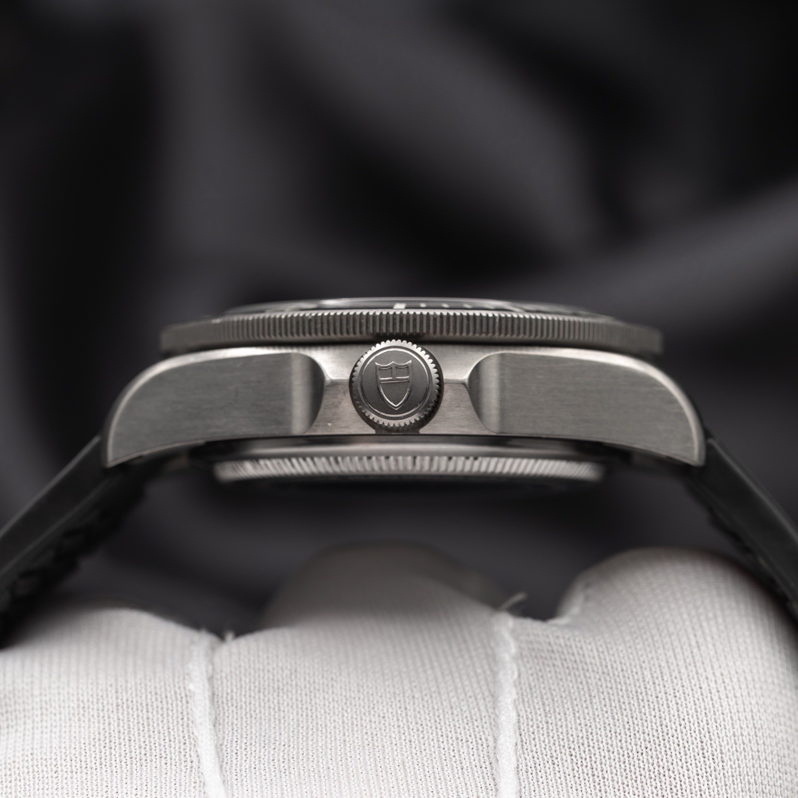 TUDOR Pelagos 42 Titanium Black Dial 25600TN Full Set – Unworn Bracelet
