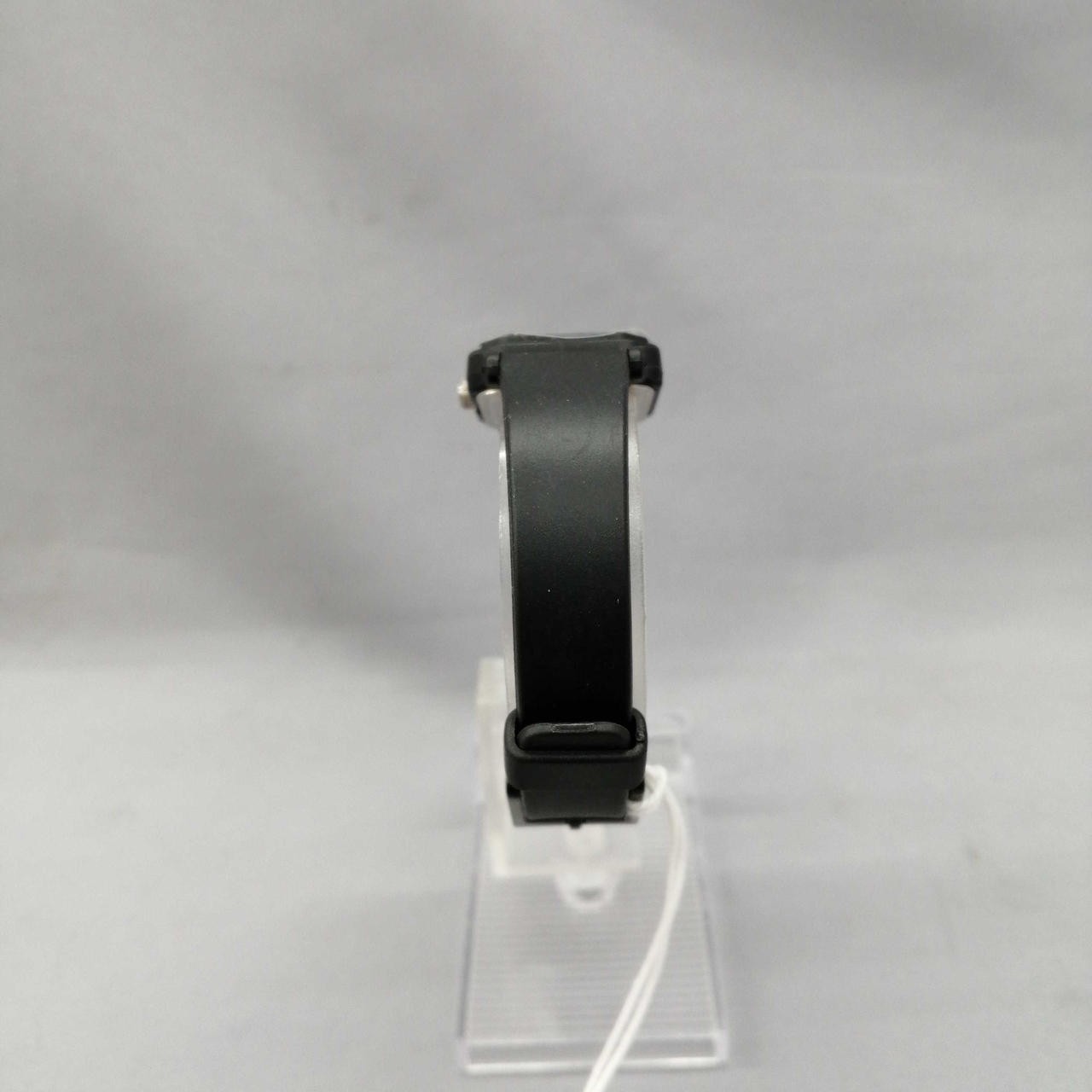 CASIO LQ-142 Watch