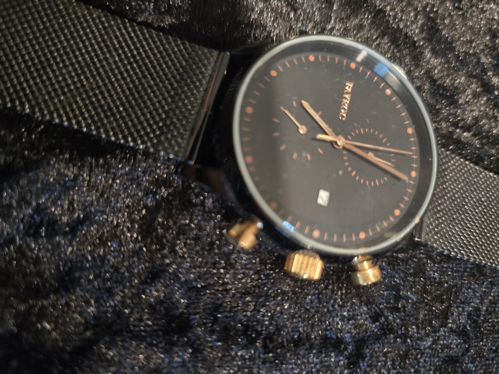 Tayroc Men’s Watch TXM097 Rose Gold Color Dial Black Face Never Used Needs Bat