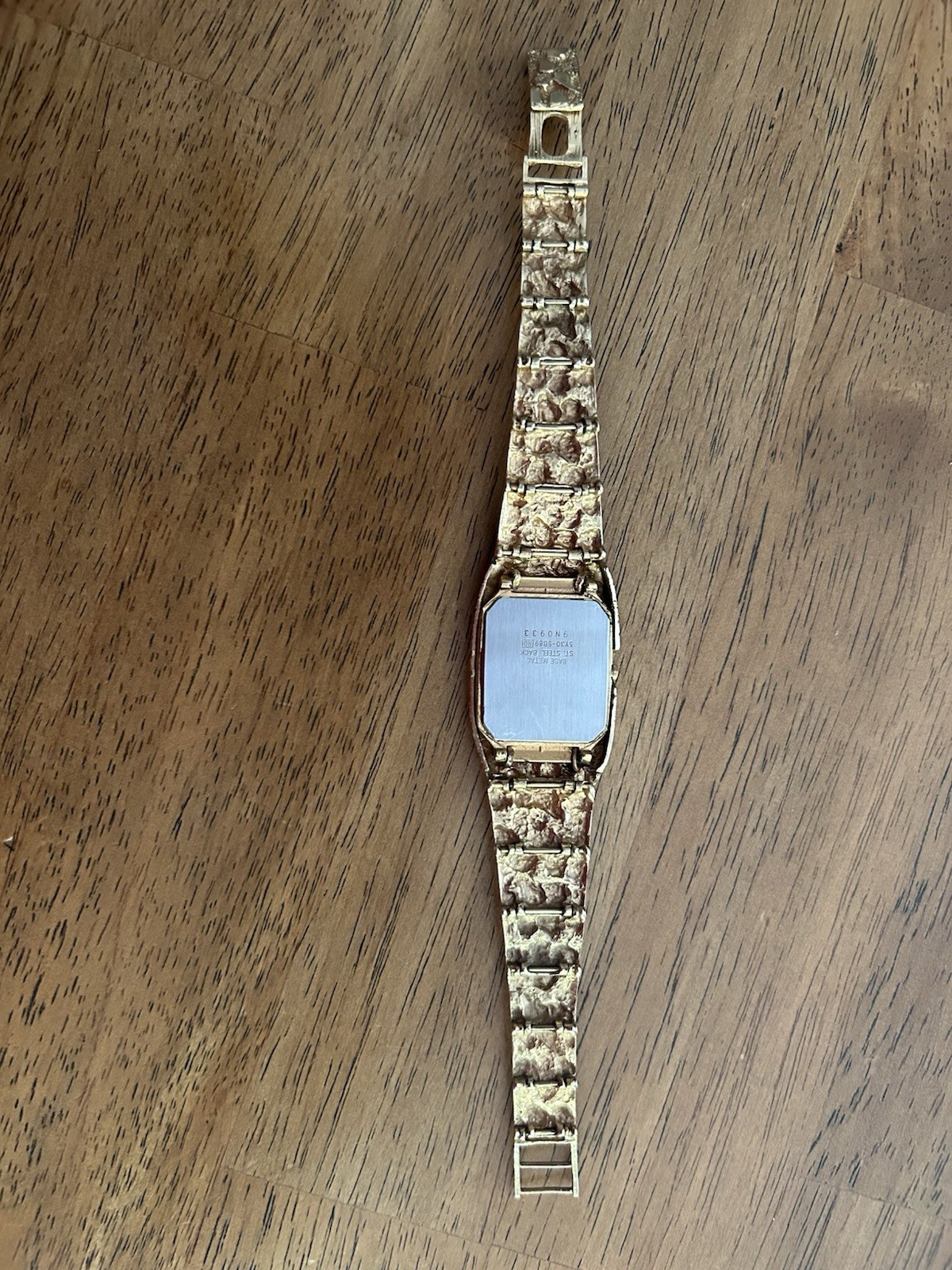Seiko Men’s 10 kt Gold Square Black Dial Quartz Bracelet. 44 plus grams