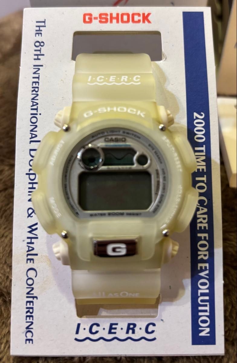 CASIO G SHOCK 8th International Dolphin and Whale Conference 2000 model DW 9700K