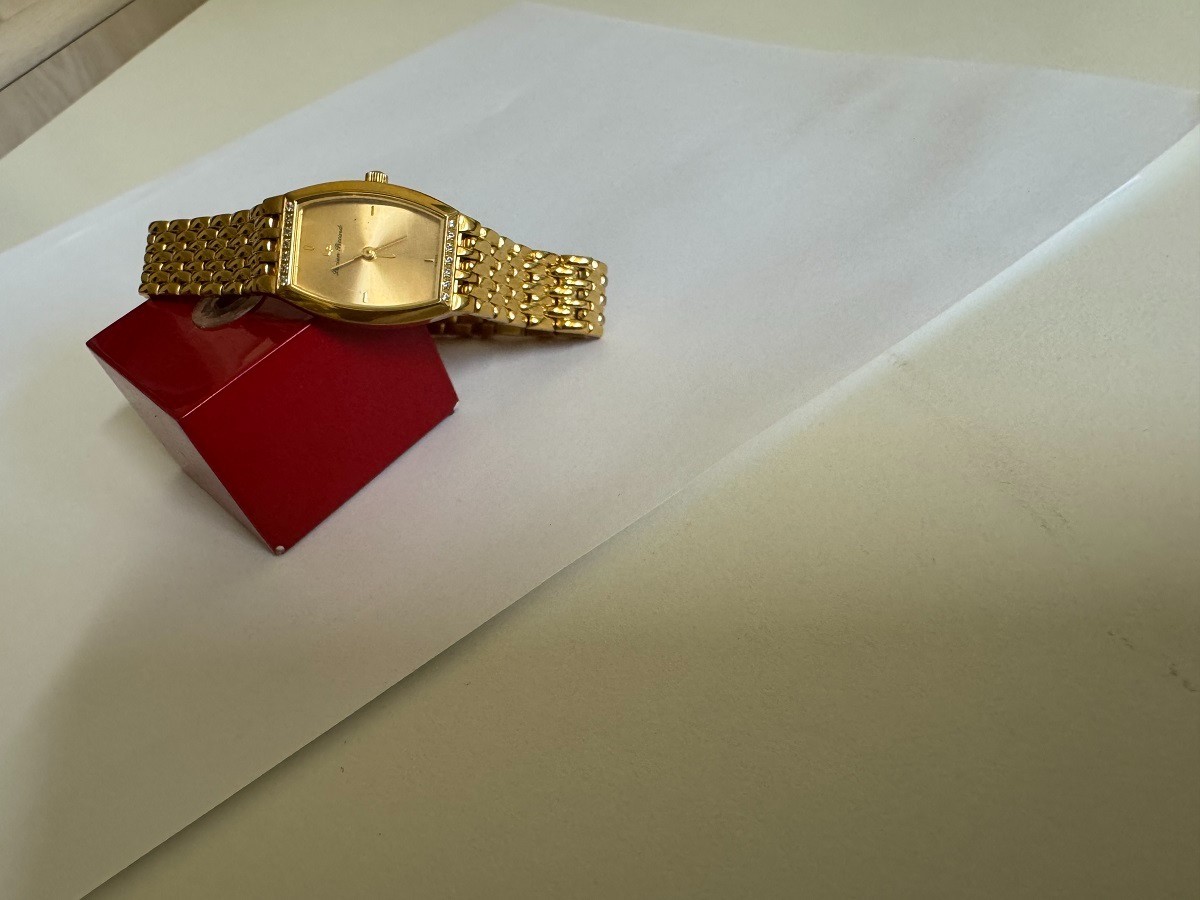 Vintage Lucien Piccard Swiss 26281 Mini Tonneau shape watch 19mm