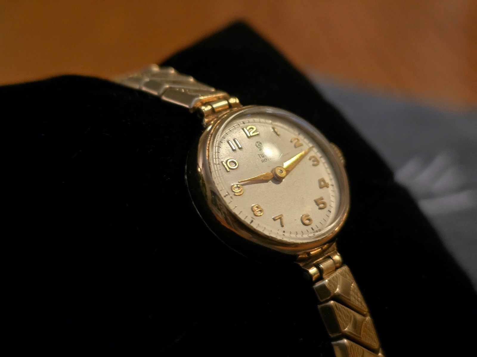 Vintage 1957 Tudor Watch, Solid Gold Case, Works Well, “Rolex” on Case, 20 mm