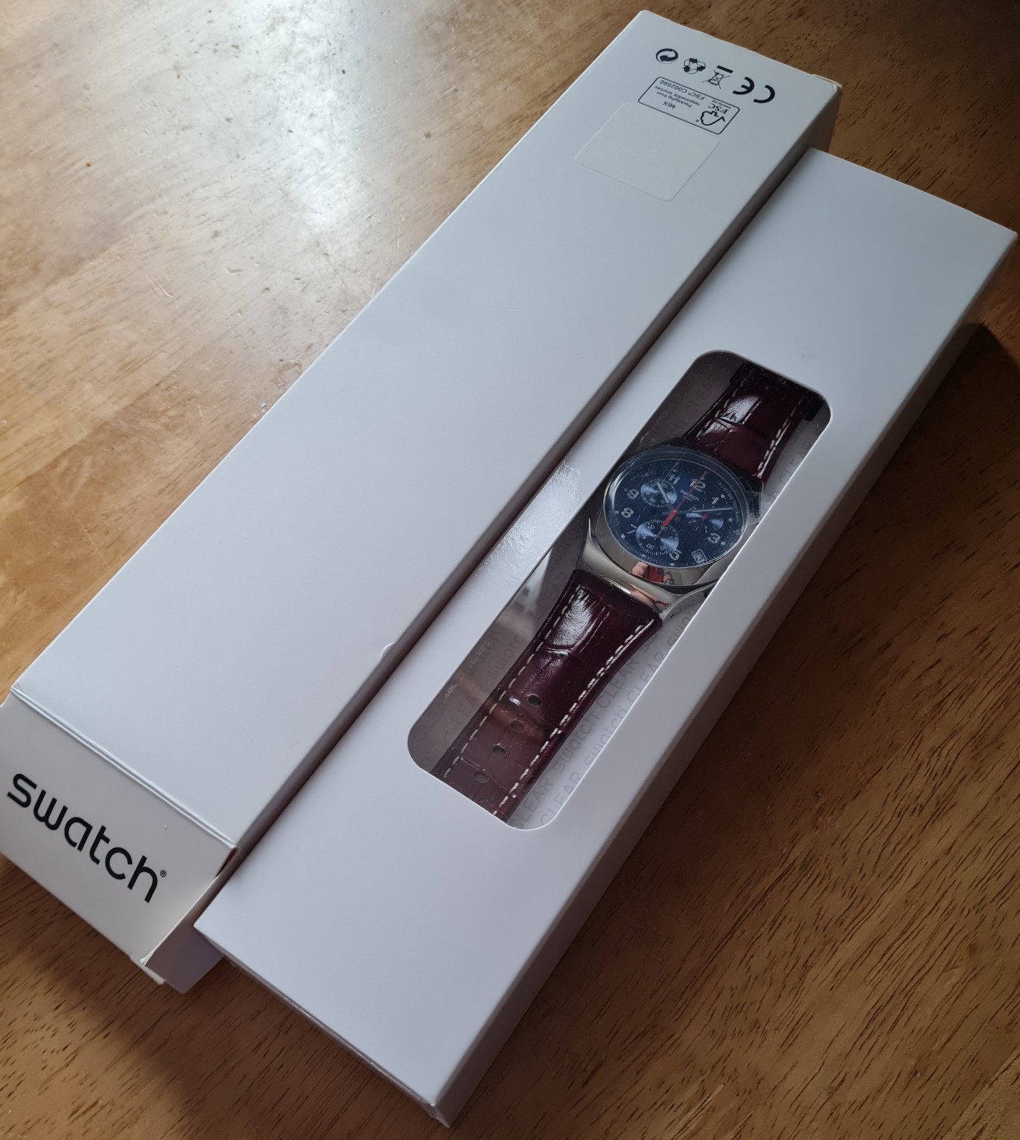 Swatch Irony Chrono Chronograph Secret Operation YVS452 Watch Box Papers MINT
