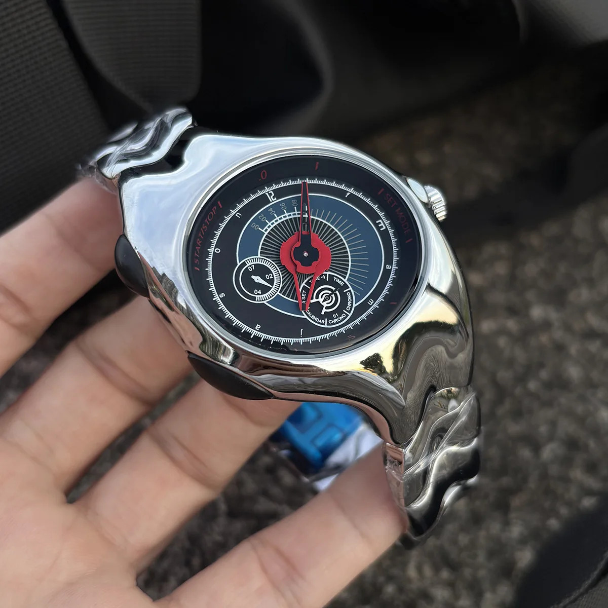 Y2K Alien Oval Quartz Watch Twisted Irregular Futuristic Retro Streetwear