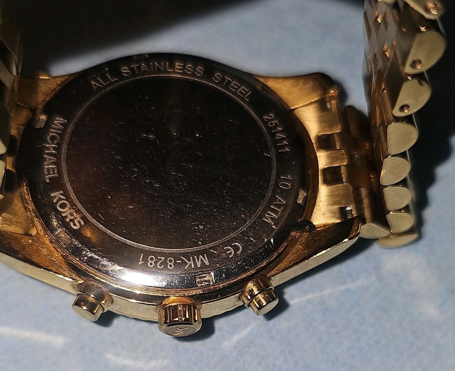 Michael Kors MK-8281 Gold Tone Stainless Steel Chronograph Date Quartz Watch
