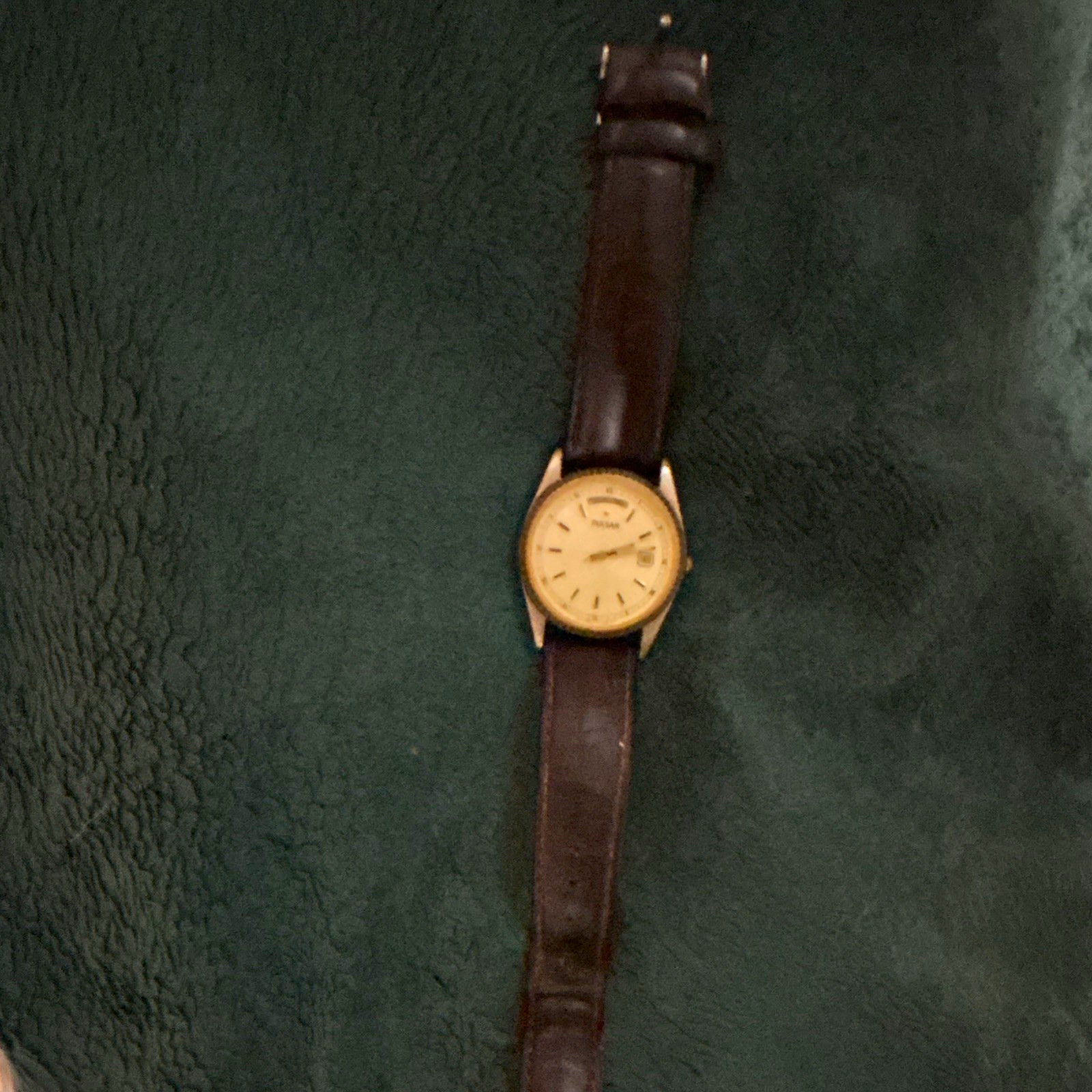 Pulsar Men’s Quartz Analog Dress Watch Gold Dial Case Brown Leather Strap w/Date