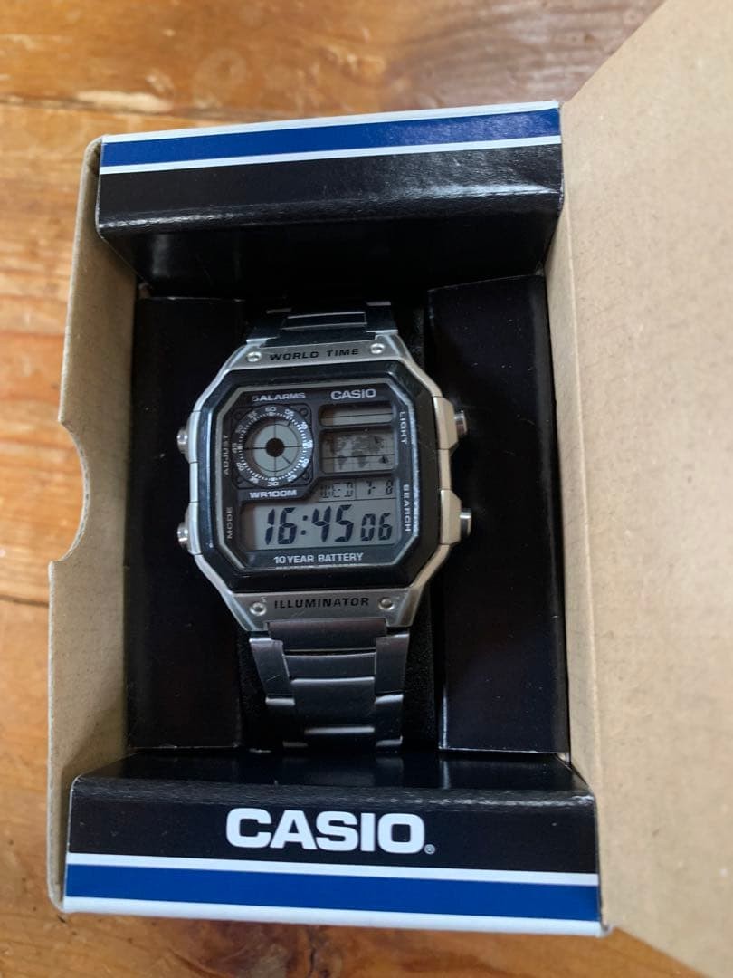 Excellent condition CASIO World Time digital watch AE-1200