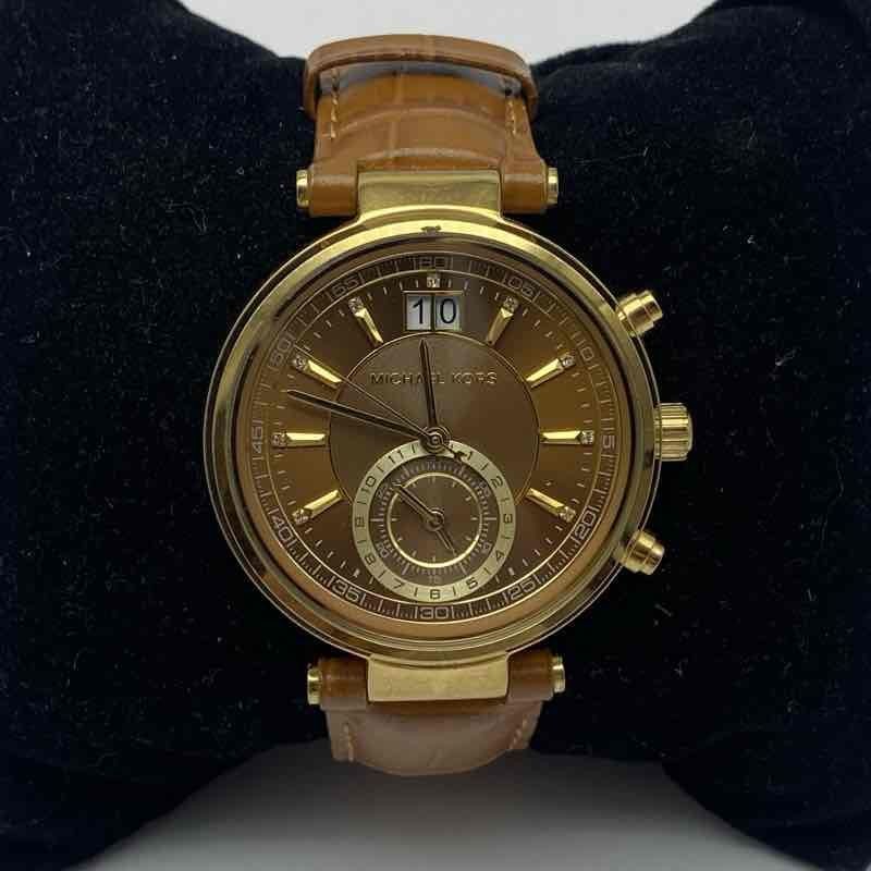 Michael Kors MK-2424 Women’s Gold Tone Stainless Steel Watch Tan Leather Band