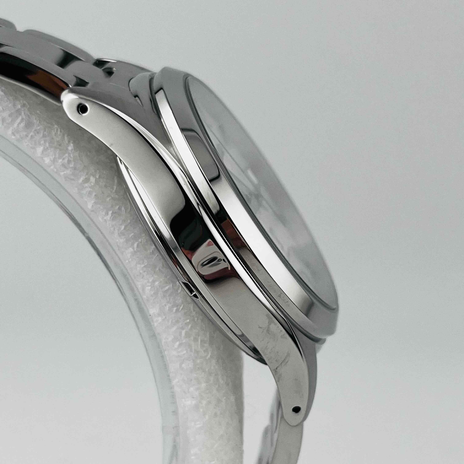SEIKO 4R35-04T0 Automatic winding Naoki Hanzawa original limited edition 38.9mm
