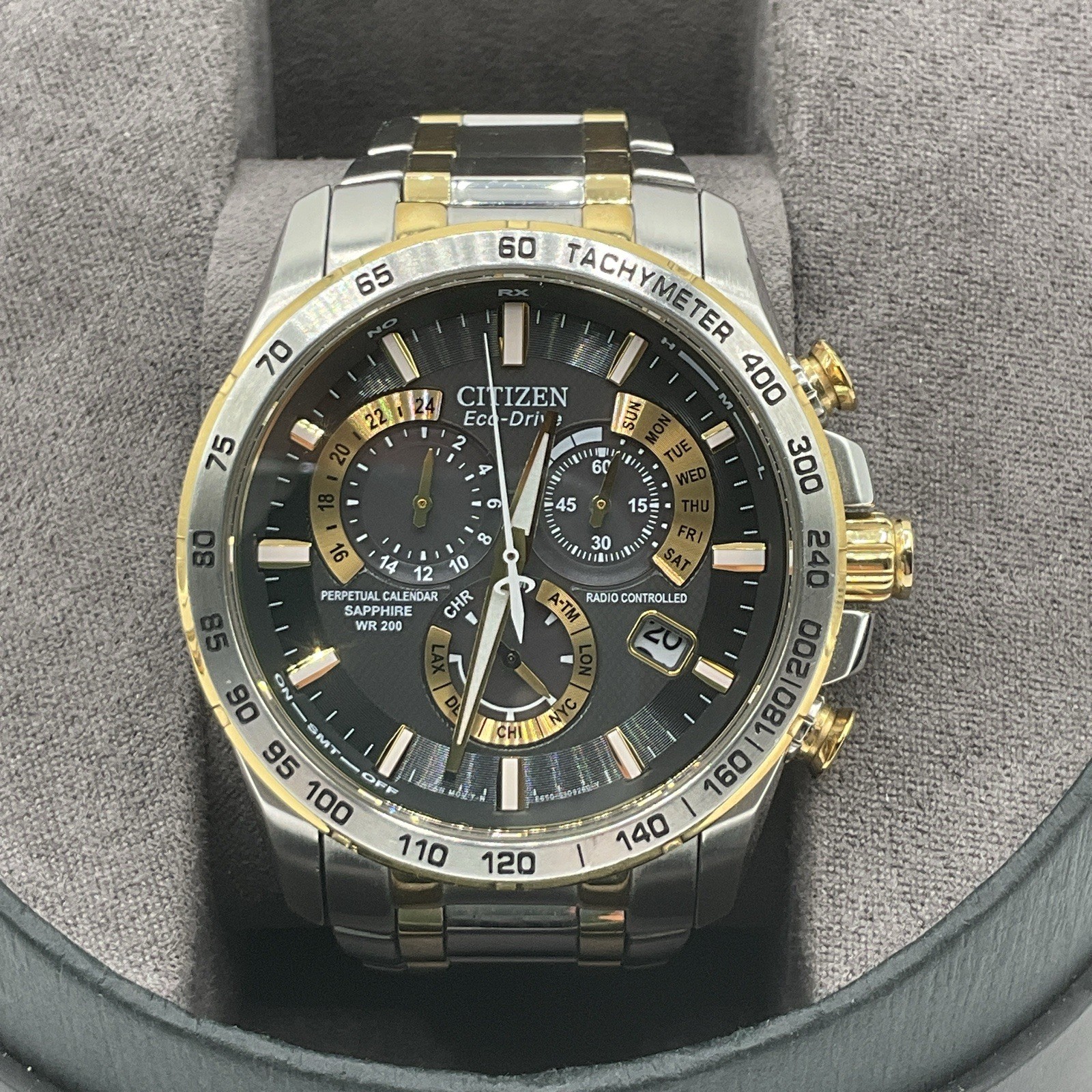 Citizen Eco-Drive E650-S075157 Perpetual Chrono Atomic Sapphire 42mm 20 BAR