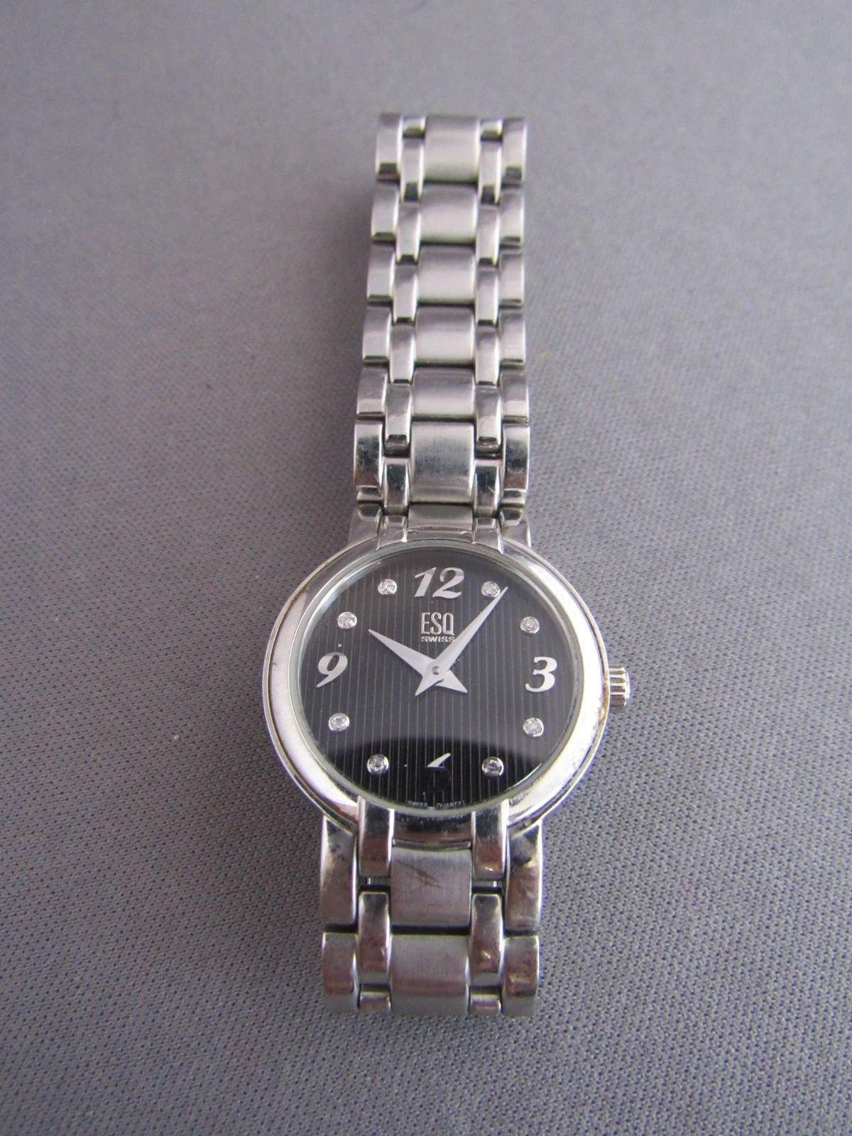 ESQ ESQUIRE WR SILVER TONE STAINLESS STEEL WORKING WRISTWATCH