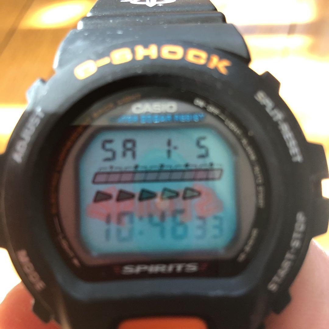 G-SHOCK DW-5600E-1V Digital Watch Blue Black Unused Shock Resistant Japan