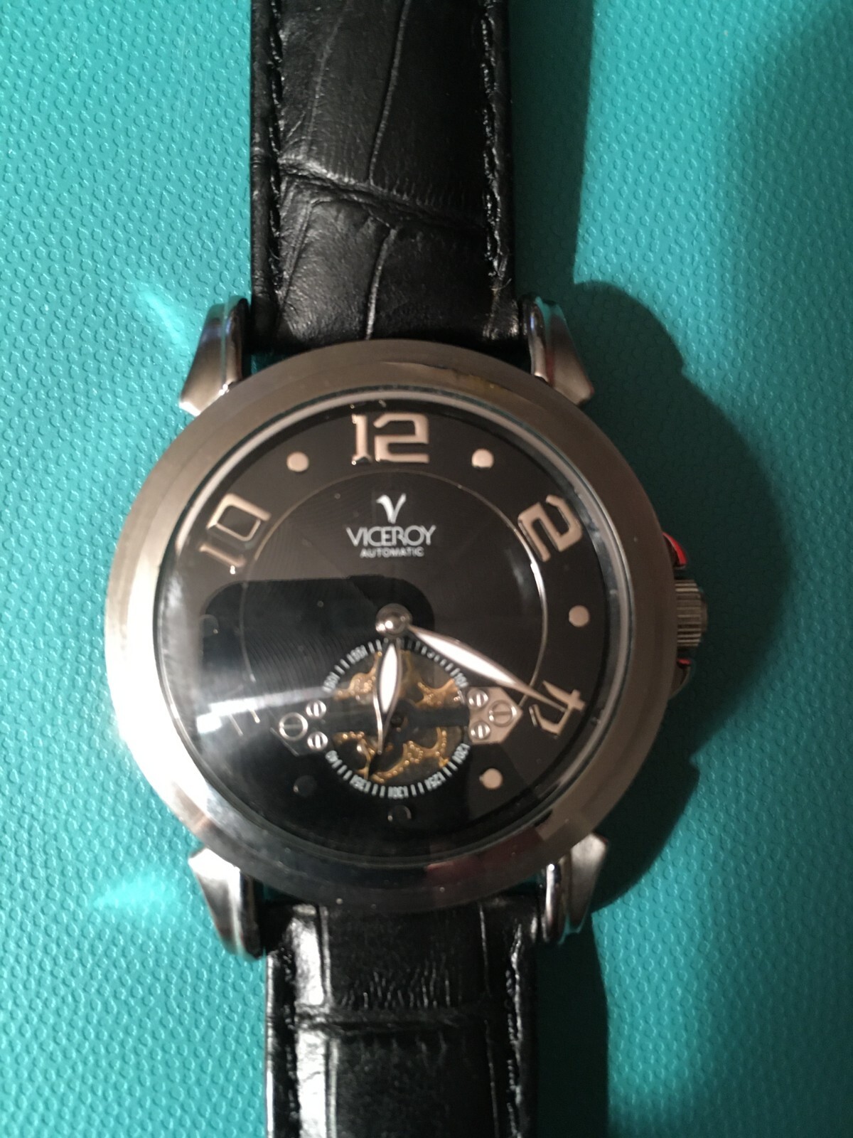 Viceroy – Men’s Watch – # 49011 – Water Resistant to 30 meters – NEW