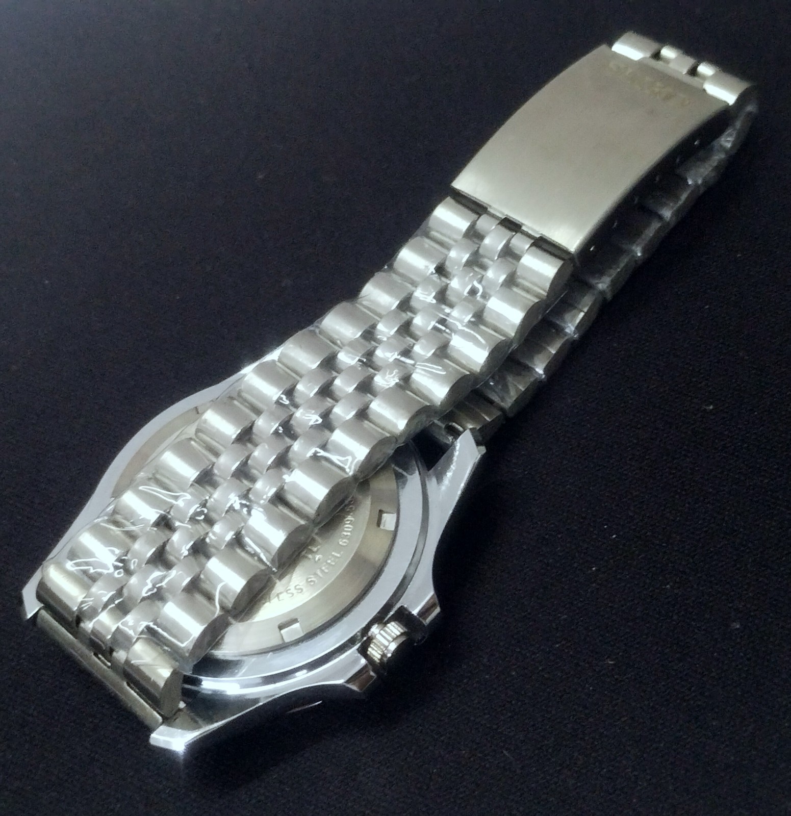 Vintage Seiko 5 Automatic Watch for Men Silver Arabic Dial Working Perfectly