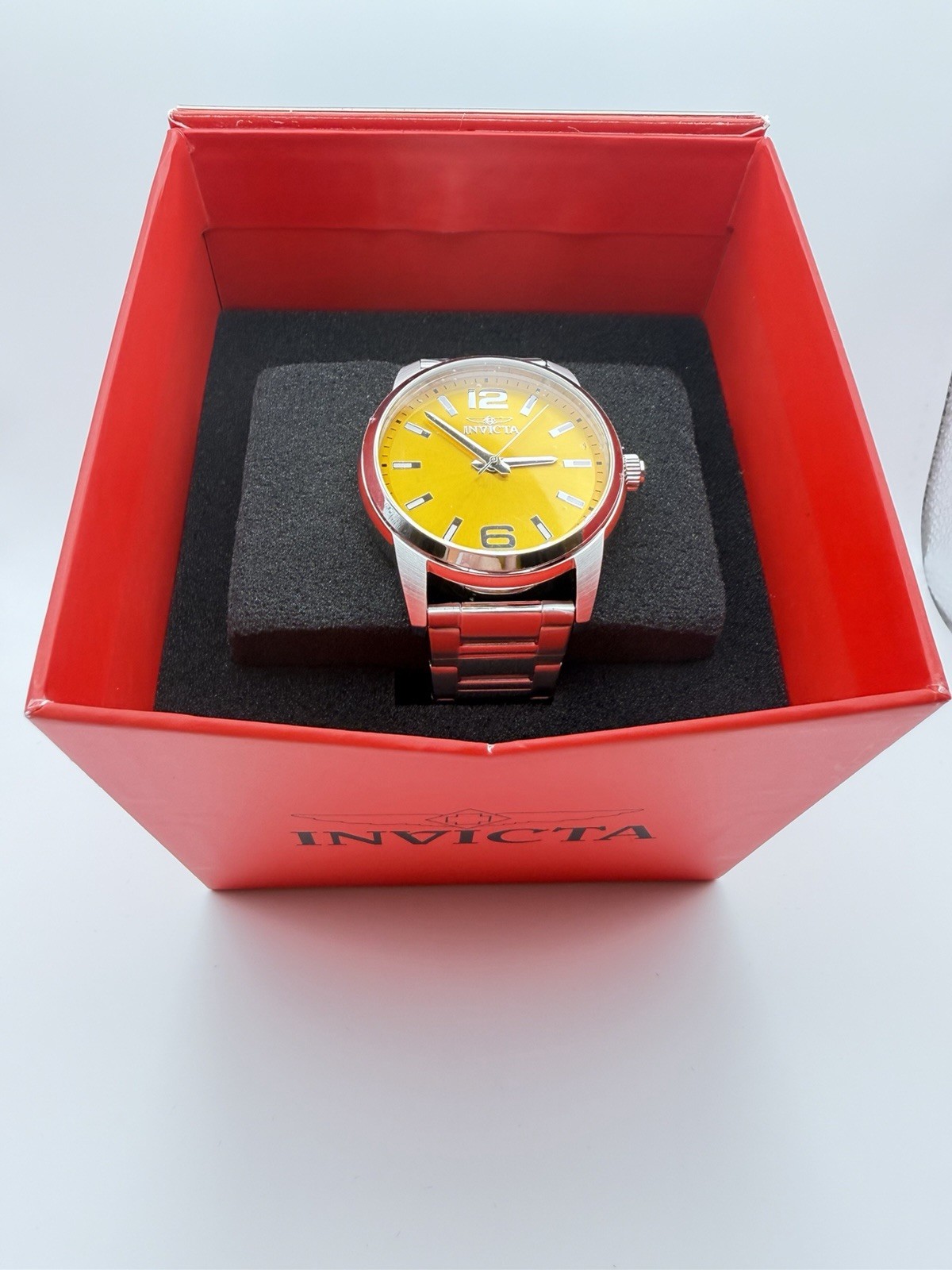 48493 Invicta