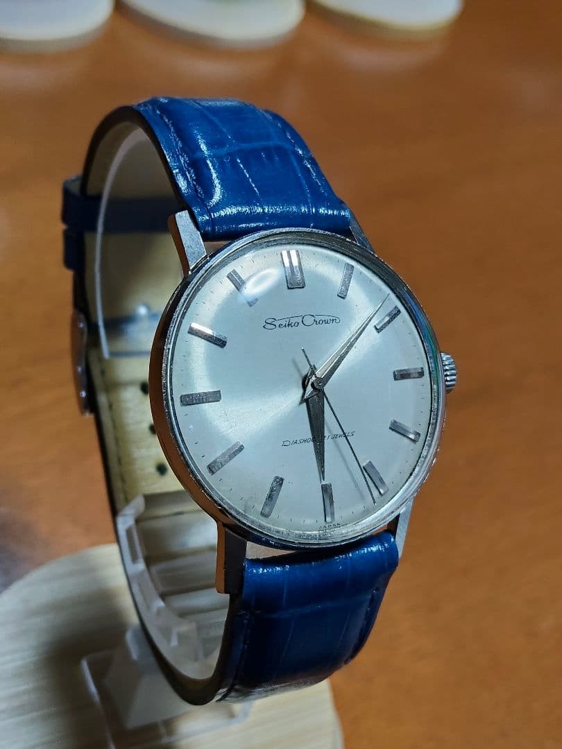 Seiko Crown Manual Wind Wristwatch 21 Jewels OH Completed October 2023