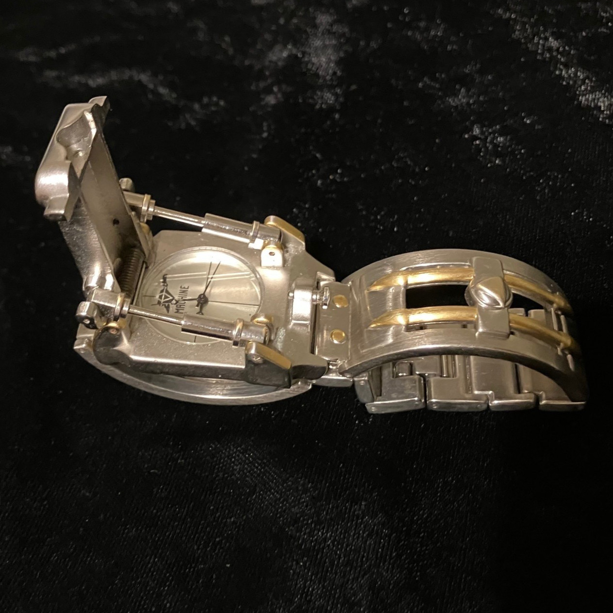 The Machine Watch, Edge Co., Silver Spring Loaded, Futuristic Steampunk – RUNS!
