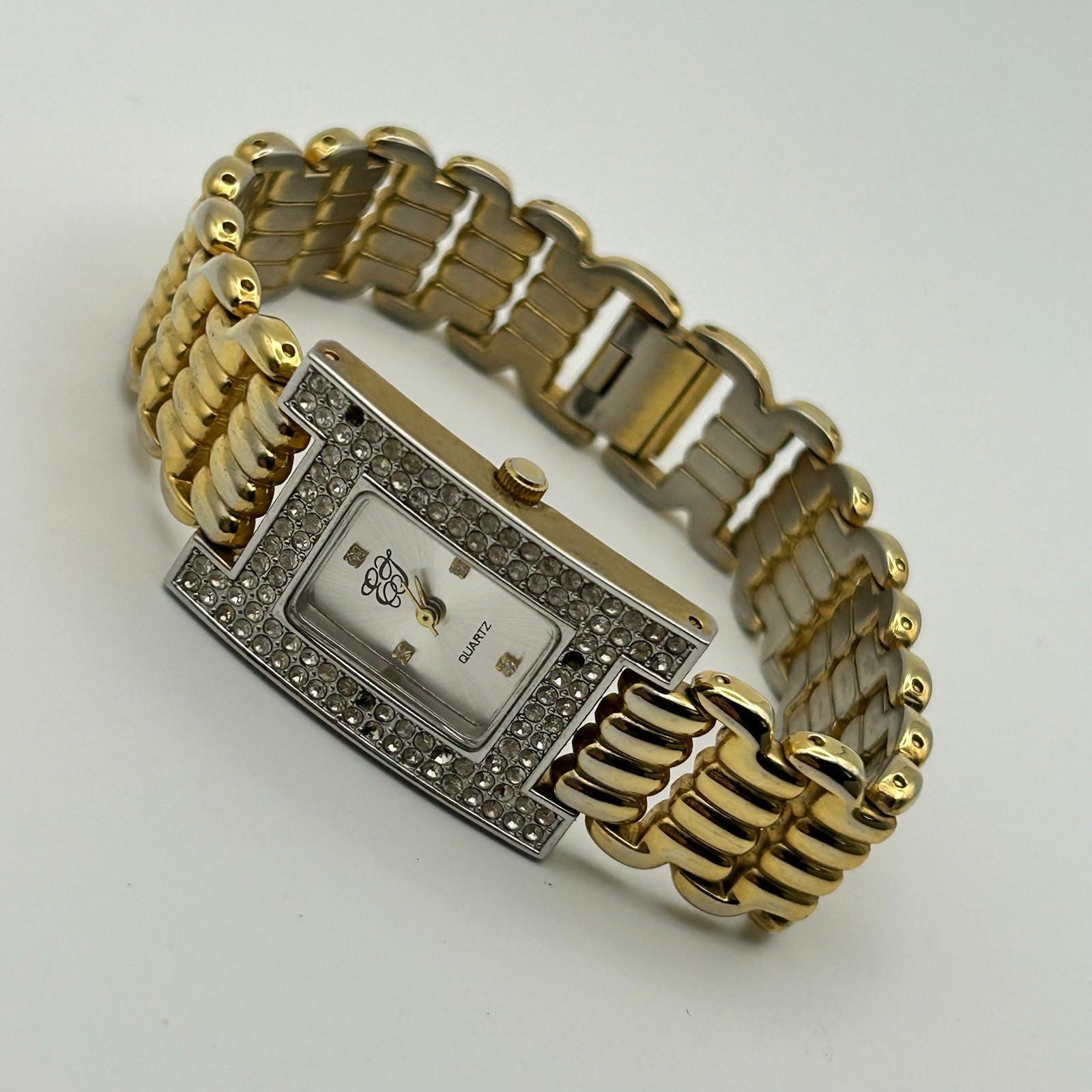 Elizabeth Taylor Encrusted Bezel Stainless Steel Gold Band Watch New Battery