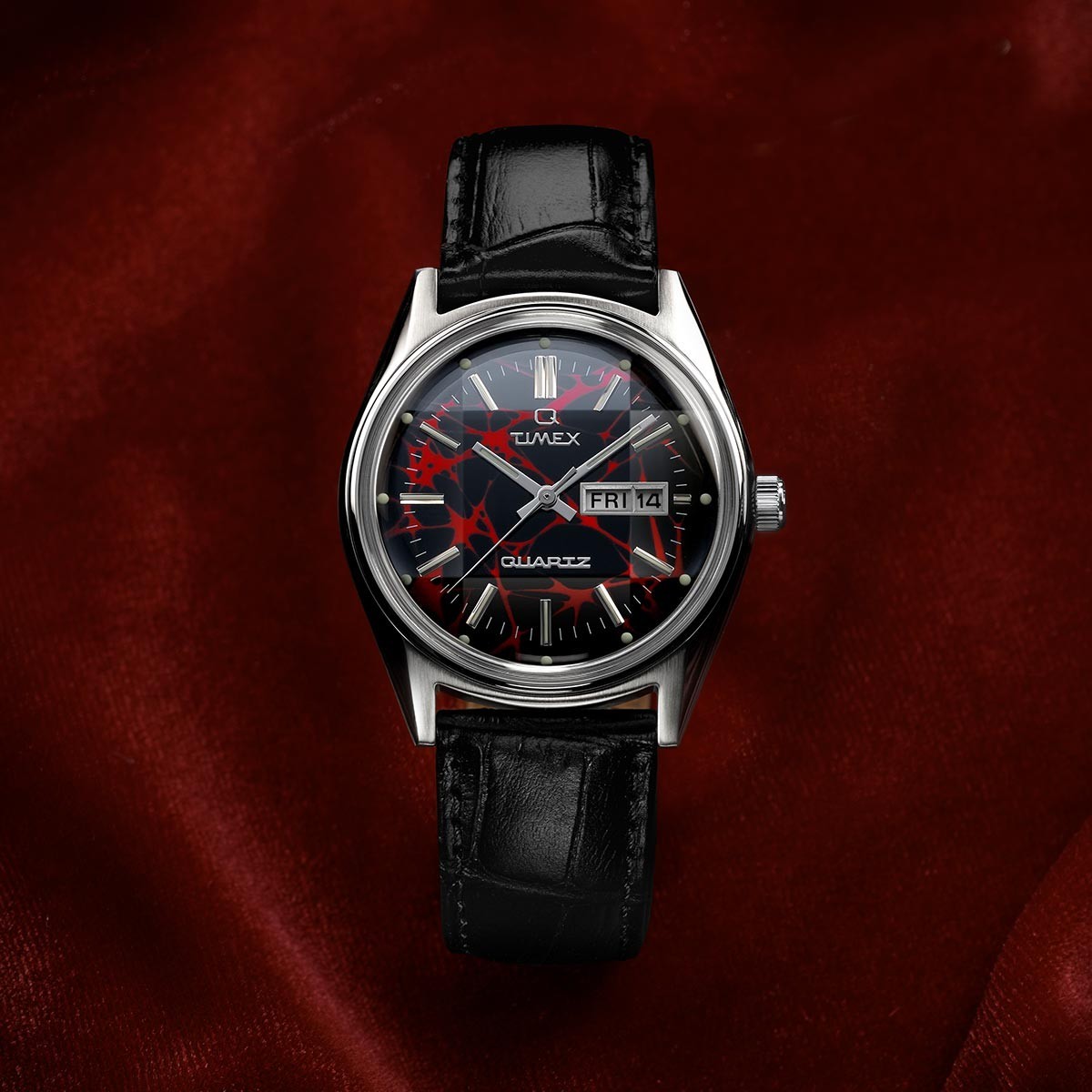Q Timex 1978 Red Vega Reissue Classic Stainless Steel Case 38mm Watch TW2Y55700