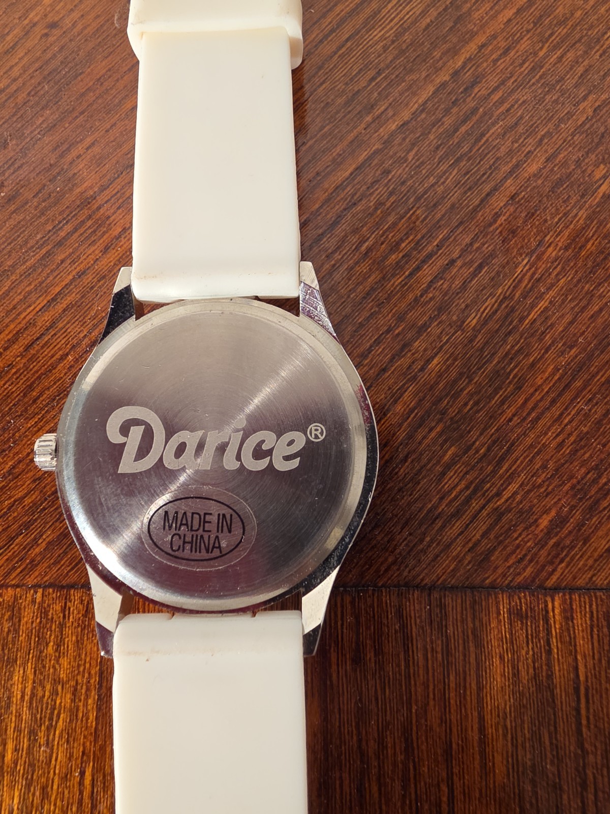Darice Women’s Watch Silver Tone Cryal Bezel Silicone Band Quartz Wristwatch new