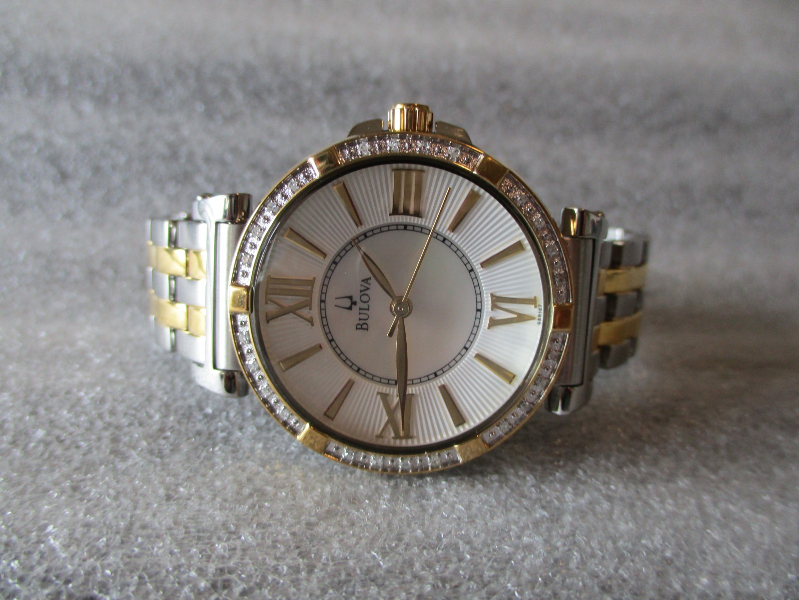 BULOVA LADIES DIAMOND BEZEL & MOP DIAL WATCH 2 TONE STAINLESS C637585 – NEW BATT