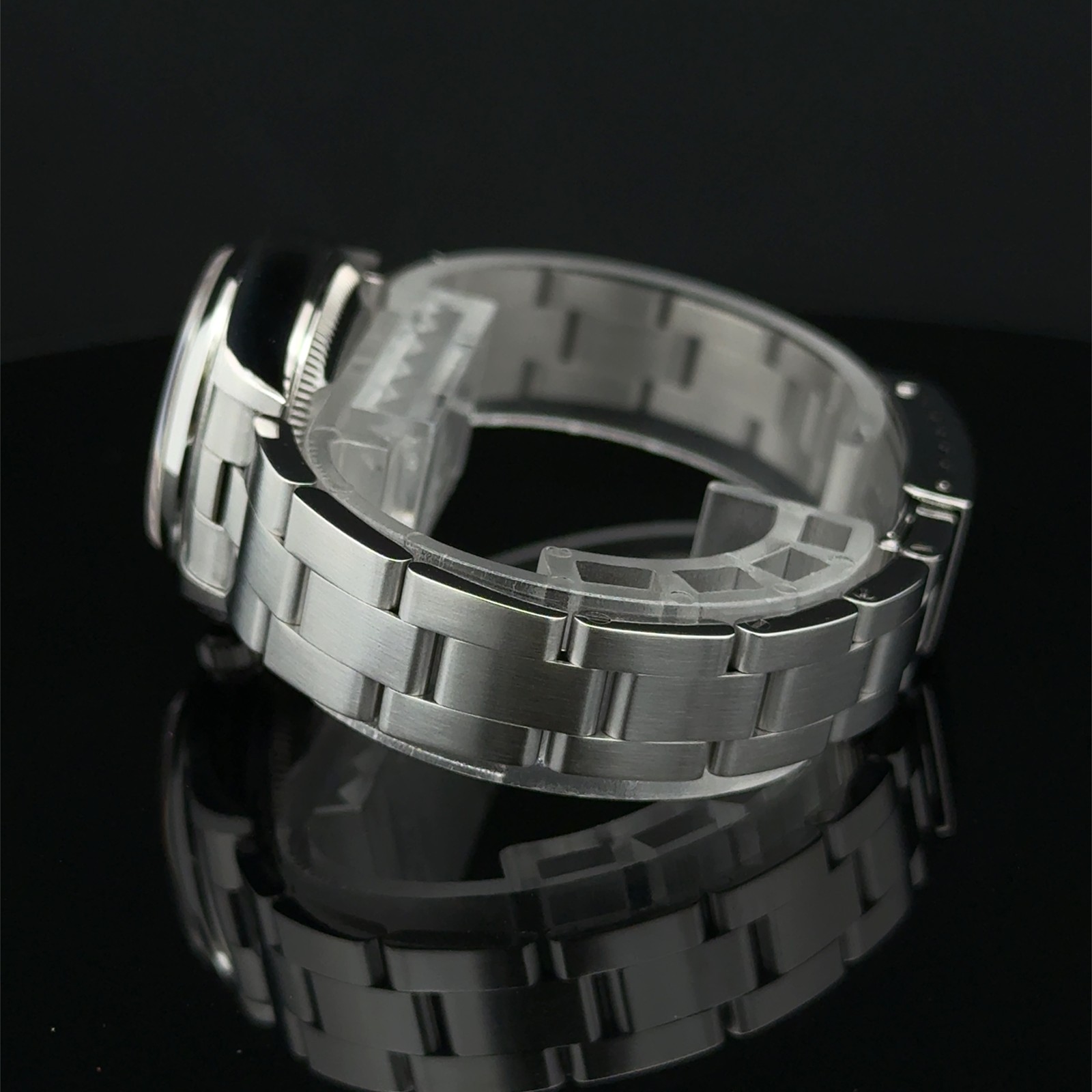 2000 Rolex Oyster Perpetual Date White Arabic Dial Oyster Bracelet 79160 Steel