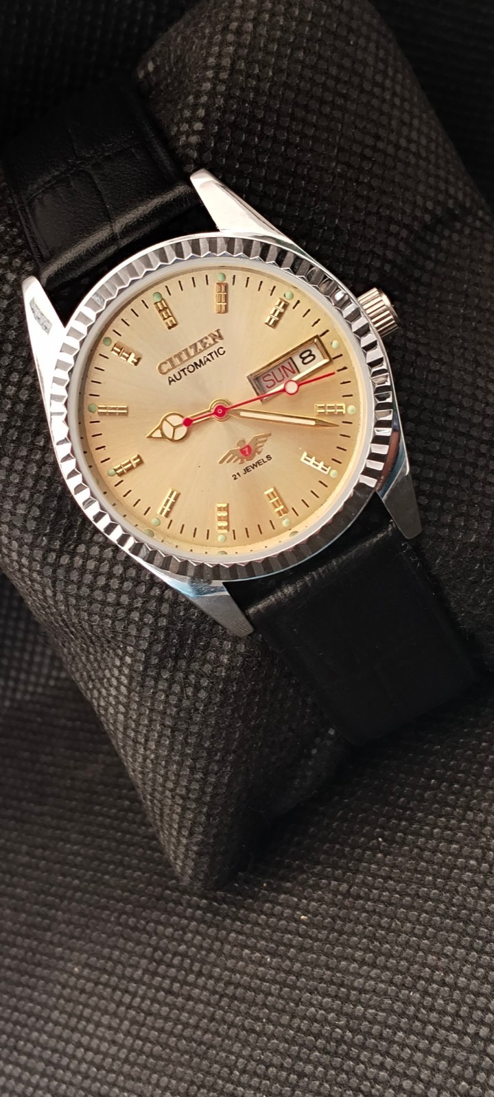 Vintage Automatic Citizen Japan Made bold Dial Day/ Date Men’s Wrist Watch