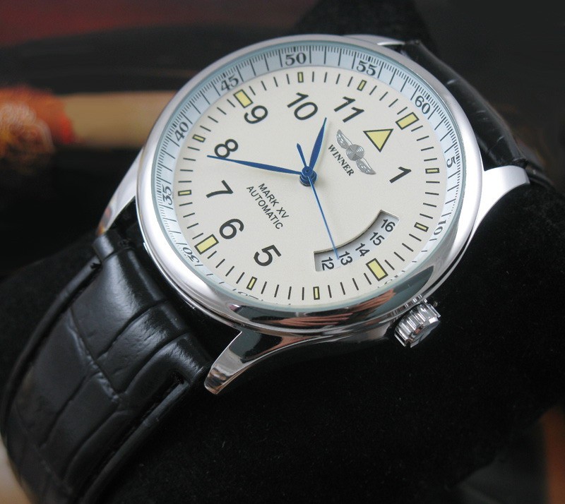 Classic Mechanical Sports Watch Self-winding AUTO Date Automatic Watches for Men