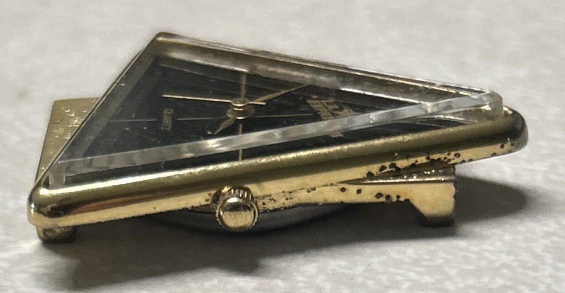 Vintage Rare! Triangular L. A. Express Watch Space Age New Battery Runs! No Band